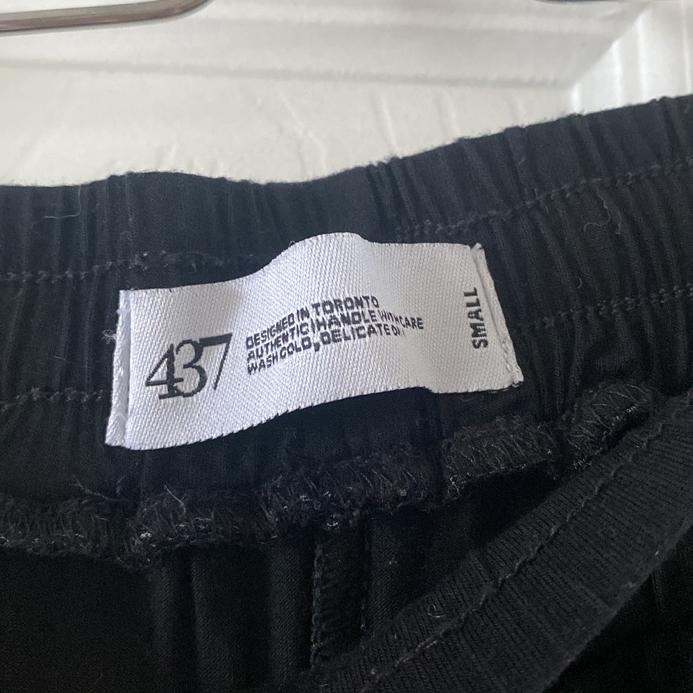 437 Casa Set - Picture 7 of 7